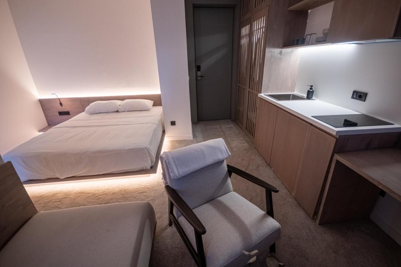 Bloom Suites พริสตีนา ภายนอก รูปภาพ
